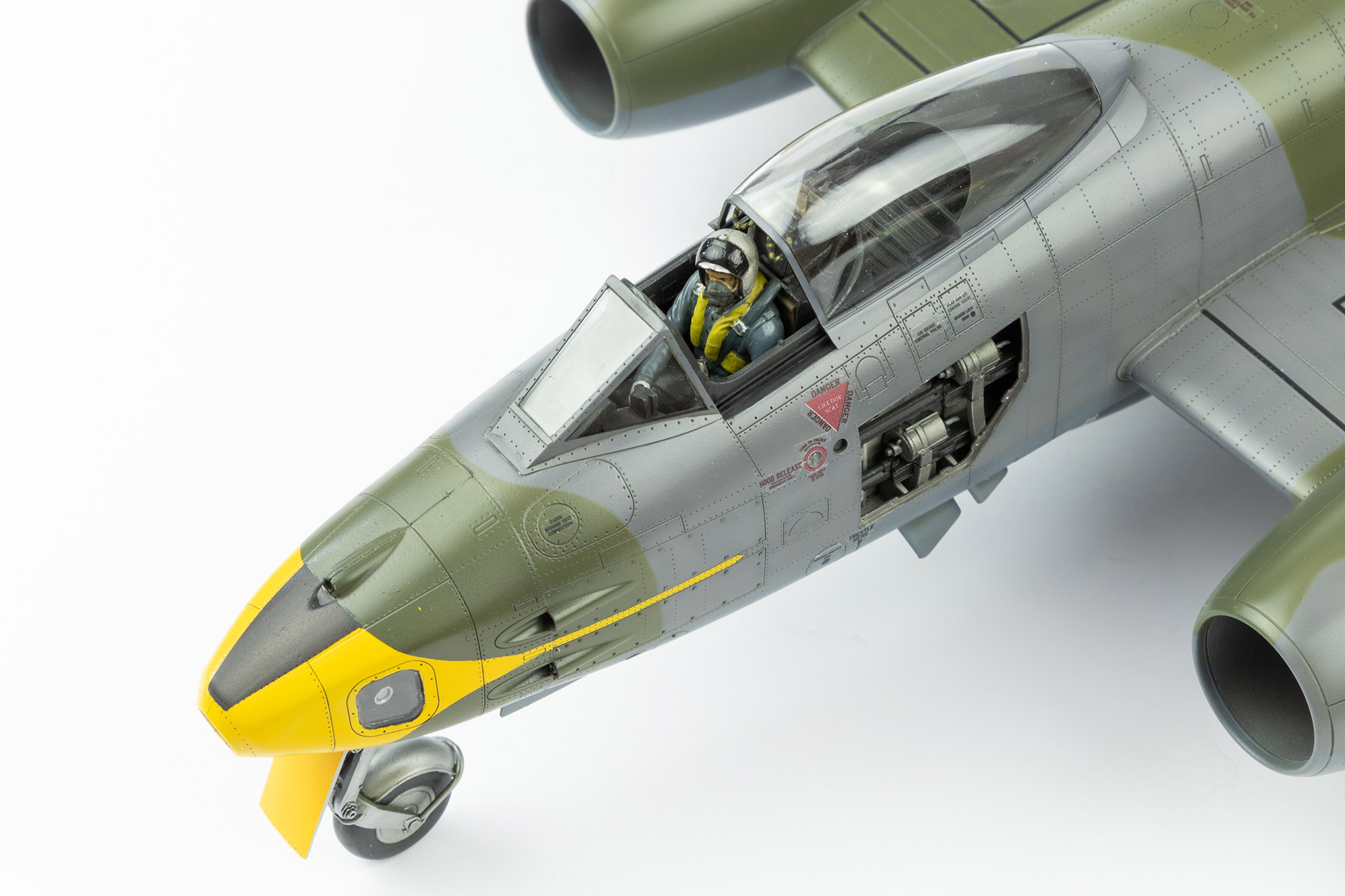 Gloster Meteor F.8/FR.9